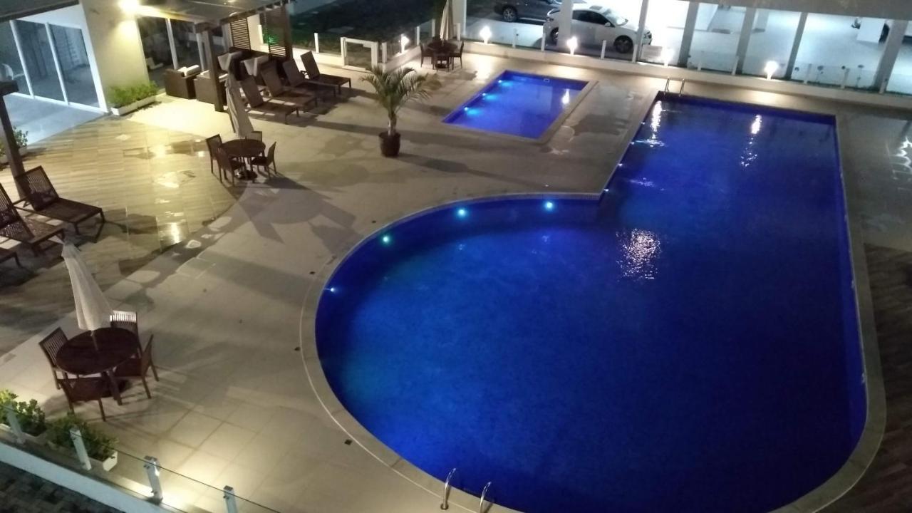 Apartamento Frente Para A Piscina A Uma Quadra Da Praia Florianópolis المظهر الخارجي الصورة