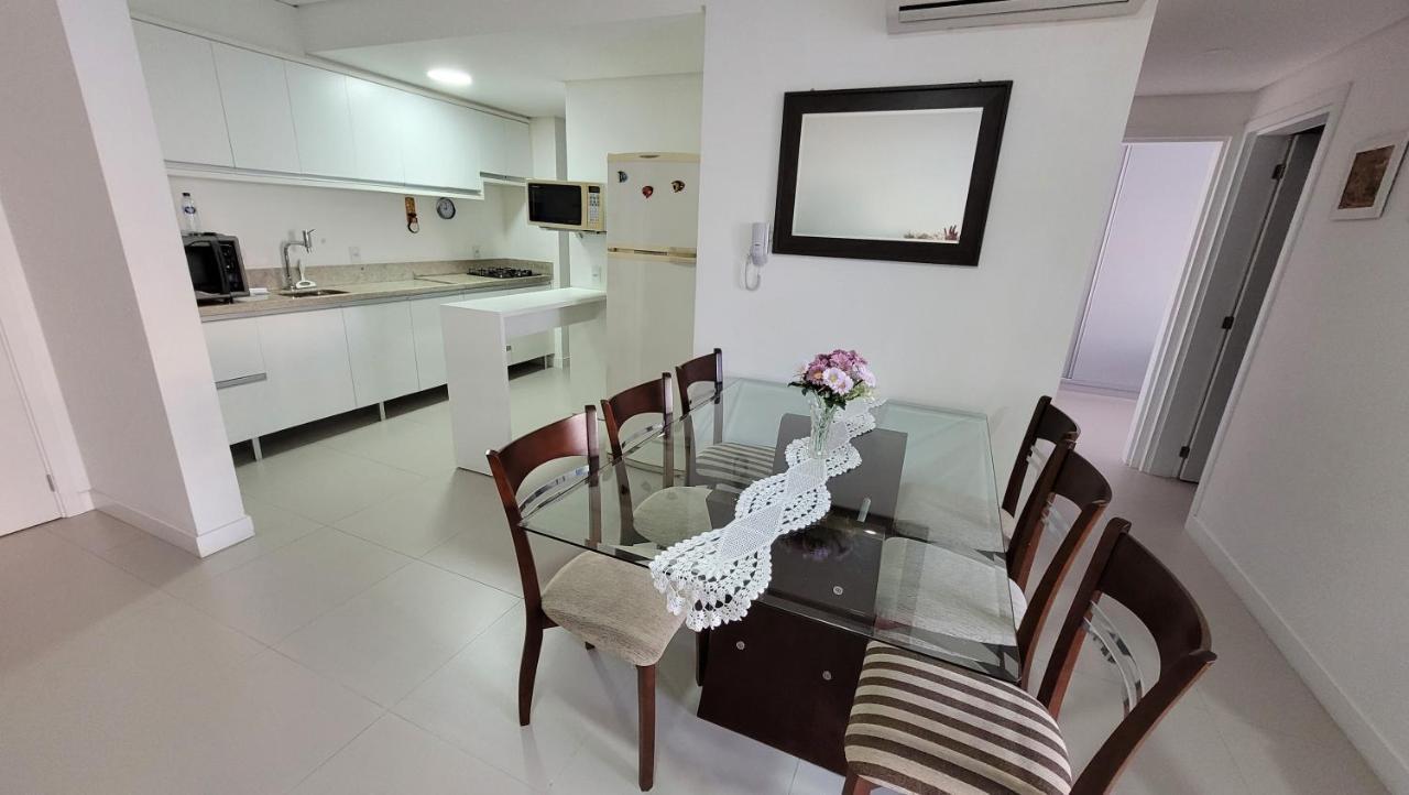 Apartamento Frente Para A Piscina A Uma Quadra Da Praia Florianópolis المظهر الخارجي الصورة