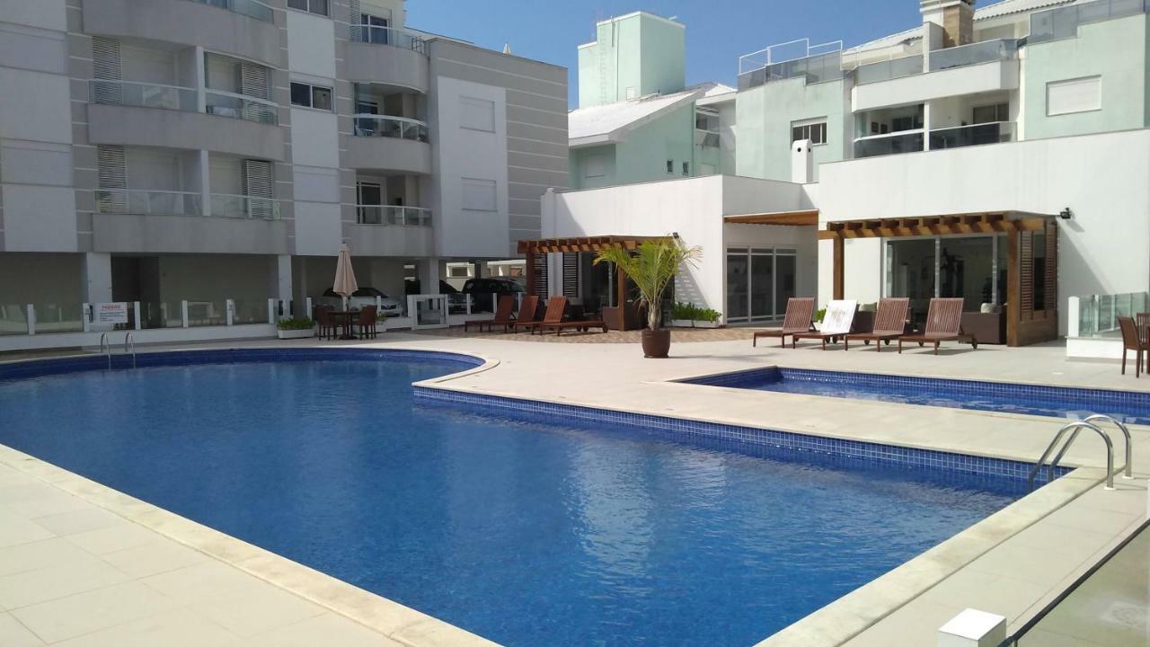 Apartamento Frente Para A Piscina A Uma Quadra Da Praia Florianópolis المظهر الخارجي الصورة